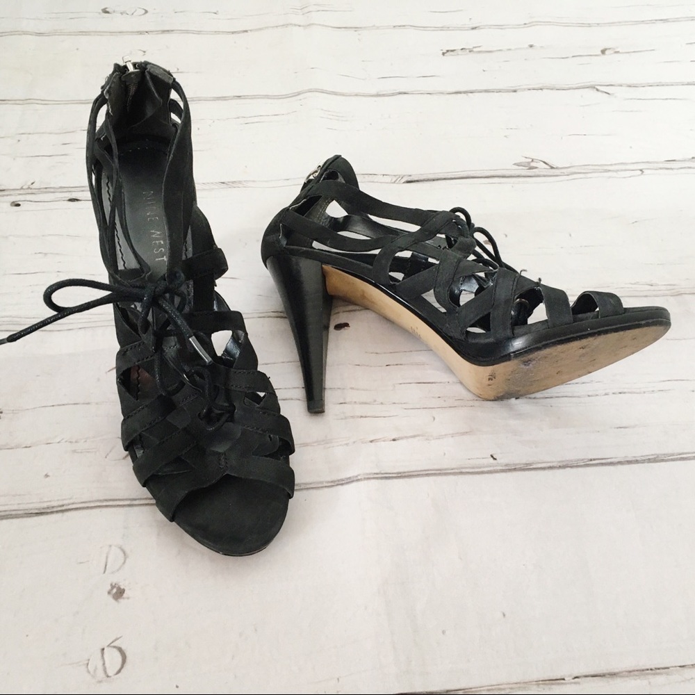 Nine West Black Lace Up Heels Shoes Size 7.5